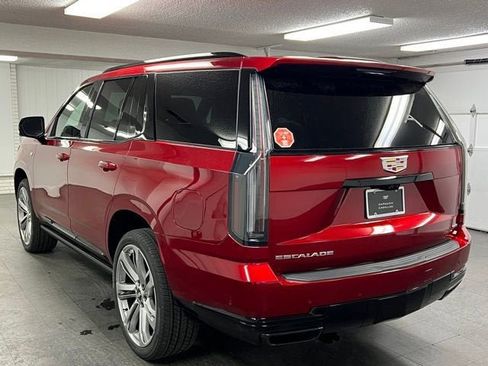 New 2026 Cadillac Escalade Sport AWD/4WD image 3