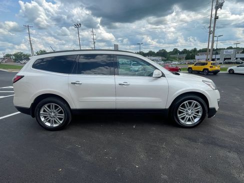 Used 2014 Chevrolet Traverse LT w/ All-Star Edition AWD/4WD image 4