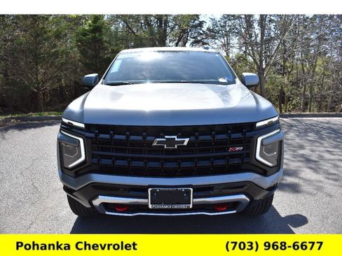 Used 2025 Chevrolet Tahoe Z71 AWD/4WD image 2