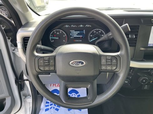 Used 2024 Ford F250 XLT image 13