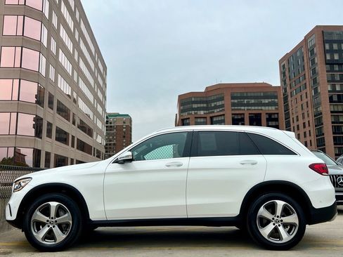 Certified 2022 Mercedes-Benz GLC 300 4MATIC image 9