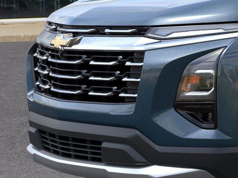 New 2026 Chevrolet Equinox LT image 13
