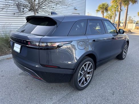 New 2026 Land Rover Range Rover Velar Dynamic SE image 6