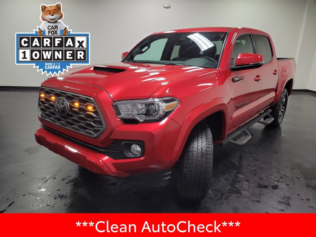 Used 2022 Toyota Tacoma TRD Sport AWD/4WD image 4