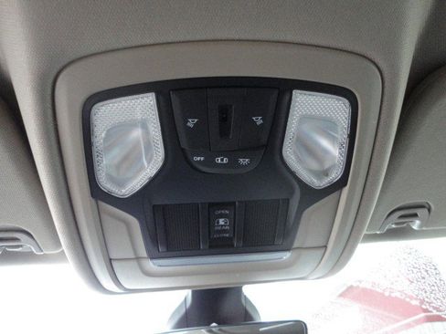 Used 2020 RAM 1500 Big Horn image 8