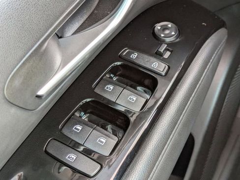 Used 2024 Hyundai Tucson Limited FWD image 19