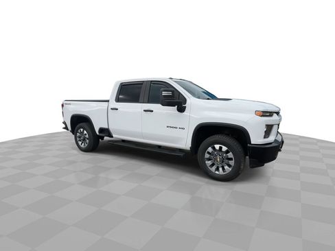 Certified 2022 Chevrolet Silverado 2500 Custom w/ Custom Convenience Package image 2