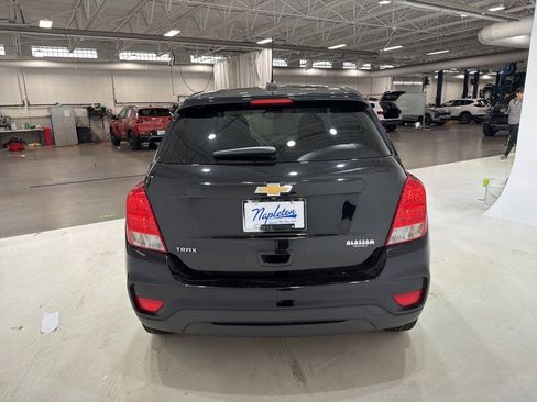 Used 2019 Chevrolet Trax LS w/ Tint and Cruise Package image 11