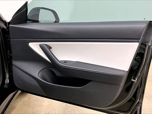 Used 2021 Tesla Model 3 Long Range image 26