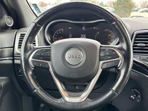 Used 2020 Jeep Grand Cherokee Limited image 14