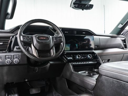 Used 2024 GMC Sierra 2500 AT4 w/ AT4 Premium Plus Package image 28