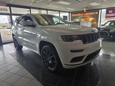 Used 2020 Jeep Grand Cherokee High Altitude AWD/4WD image 3