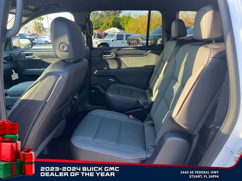 New 2026 GMC Acadia AT4 image 11