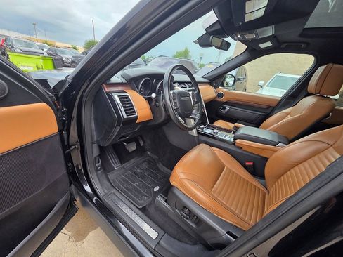 Used 2017 Land Rover Discovery HSE Luxury AWD/4WD image 9
