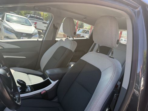 Used 2020 Chevrolet Bolt LT FWD image 13