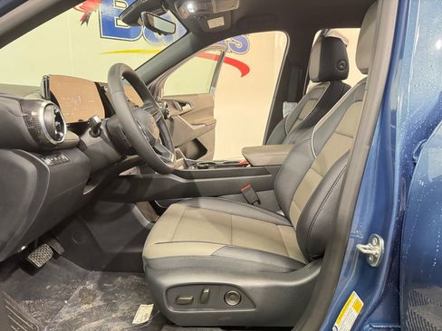 New 2026 Chevrolet Equinox LT image 8