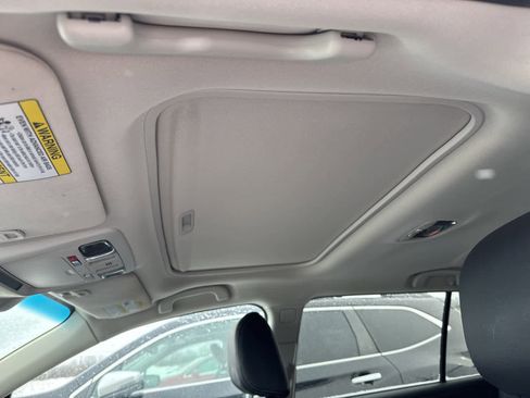 Used 2016 Subaru Outback 2.5i Limited image 13