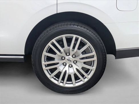 Used 2024 Ford Expedition Limited AWD/4WD image 23