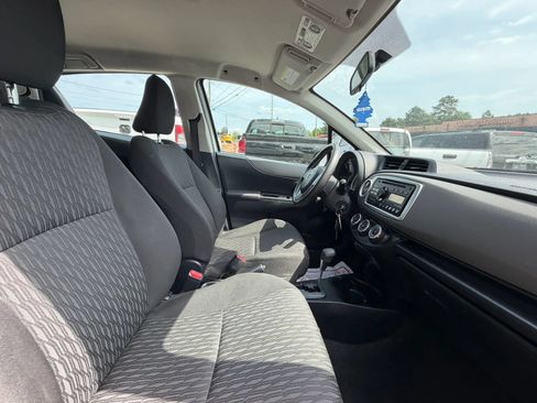 Used 2014 Toyota Yaris LE FWD image 25
