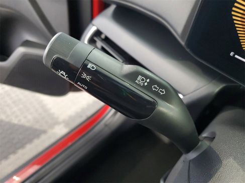 Certified 2025 Kia K4 LXS image 29