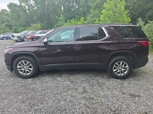 Used 2020 Chevrolet Traverse LT FWD image 4