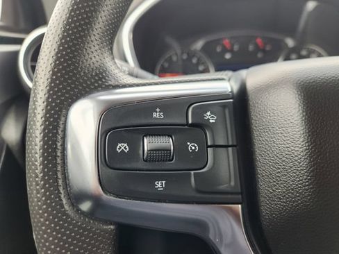Used 2025 Chevrolet Blazer LT AWD/4WD image 28