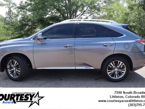 Used 2013 Lexus RX 450h AWD w/ Navigation Pkg image 3
