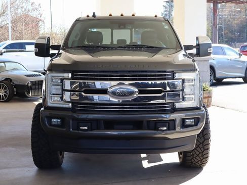 Used 2019 Ford F350 Lariat w/ Lariat Ultimate Package image 9