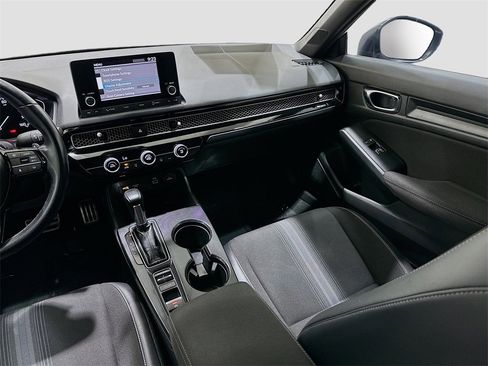 Used 2022 Honda Civic Sport image 22