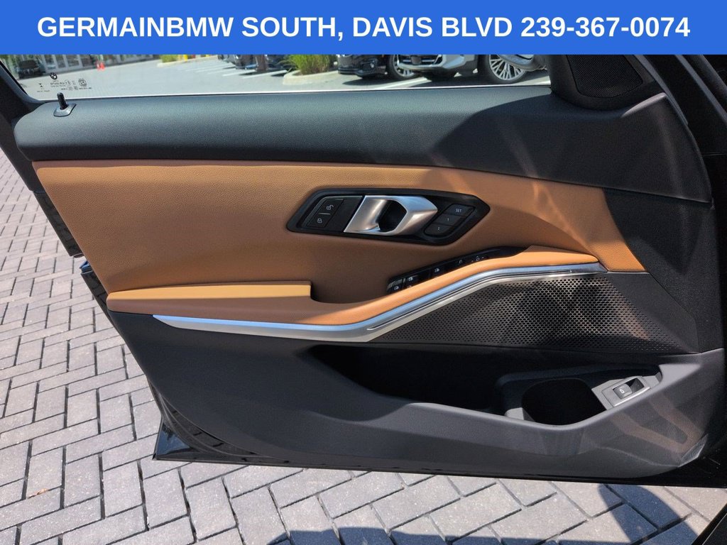 Certified 2025 BMW 330i xDrive Sedan w/ Premium Package AWD/4WD image 30