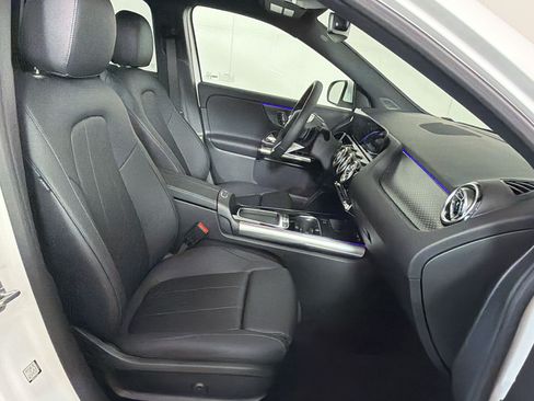Used 2026 Mercedes-Benz GLA 250 4MATIC image 23