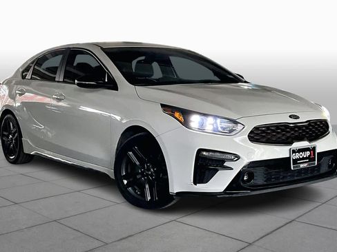 Used 2020 Kia Forte GT-Line image 2