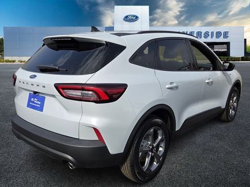 Certified 2025 Ford Escape ST-Line image 7