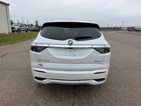 Used 2022 Buick Enclave Avenir w/ Avenir Technology Package AWD/4WD image 4