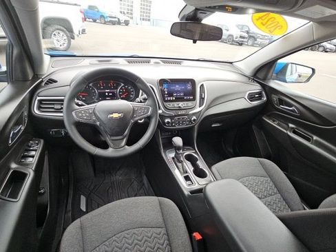 Used 2024 Chevrolet Equinox LT FWD image 37