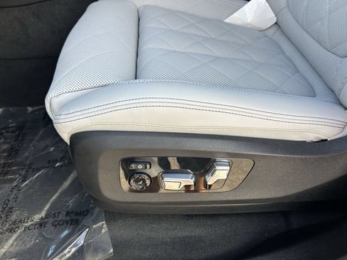 Used 2026 BMW X5 sDrive40i RWD image 21