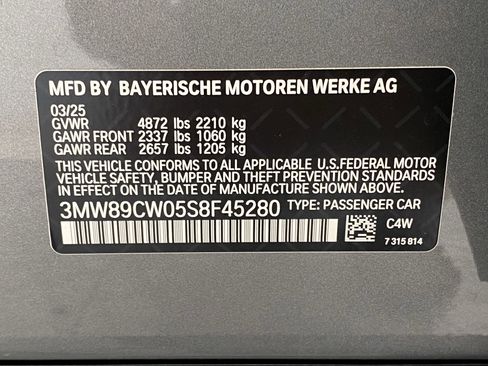 Used 2025 BMW 330i xDrive Sedan w/ Convenience Package image 23