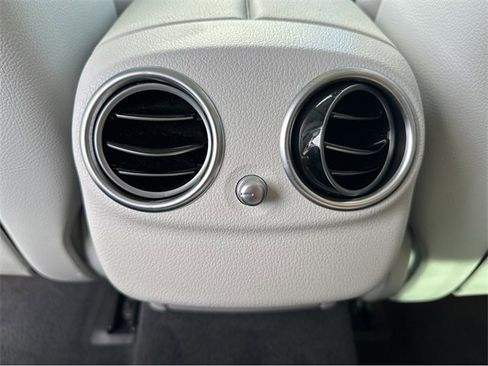 Used 2022 Mercedes-Benz E 350 E 350 image 17