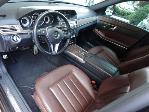 Used 2016 Mercedes-Benz E 350 Sedan image 18