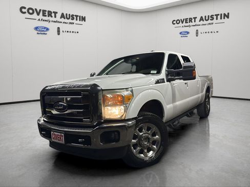 Used 2013 Ford F250 Lariat w/ Chrome Pkg image 1