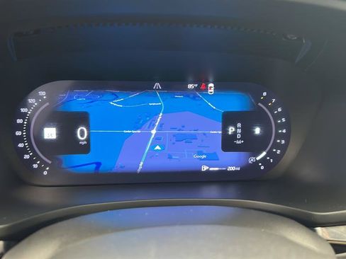 Used 2025 Volvo V60 B5 Cross Country Plus AWD/4WD image 18