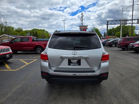 Used 2012 Toyota Highlander Limited w/ Tow Pkg image 13