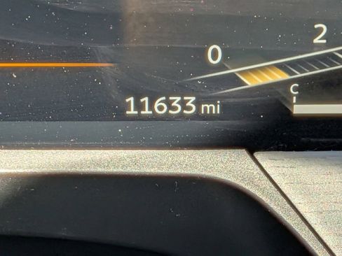 Used 2026 INFINITI QX80 4WD w/ Sport Exterior Package image 32