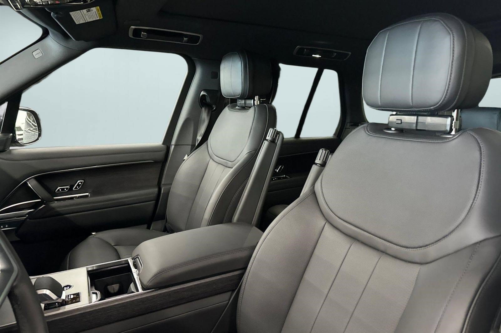New 2026 Land Rover Range Rover SE AWD/4WD image 27