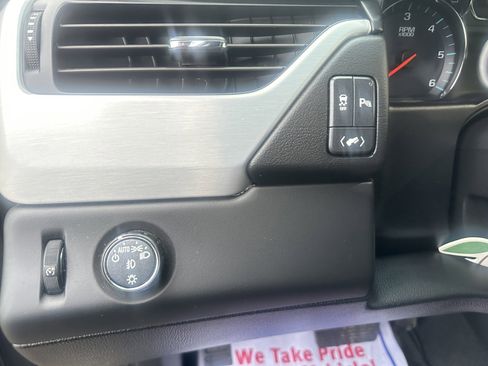 Used 2020 GMC Yukon SLE w/ Convenience Package image 19