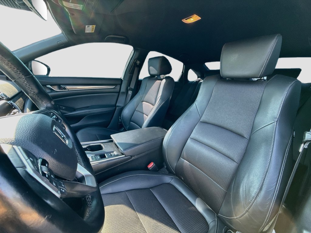 Used 2021 Honda Accord Sport image 9