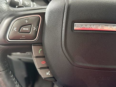 Used 2018 Land Rover Range Rover Evoque HSE Dynamic AWD/4WD image 38