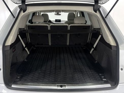 Used 2018 Audi Q7 3.0T Premium Plus image 26