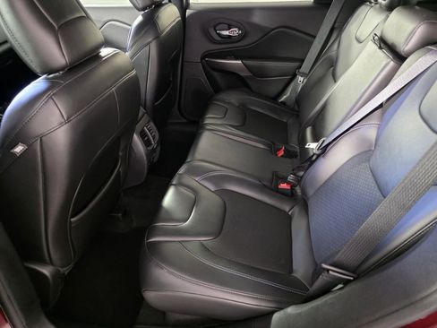 Certified 2020 Jeep Cherokee Latitude Plus image 14