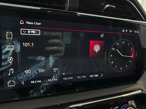 Certified 2024 GMC Sierra 2500 AT4 w/ AT4 Premium Plus Package image 19